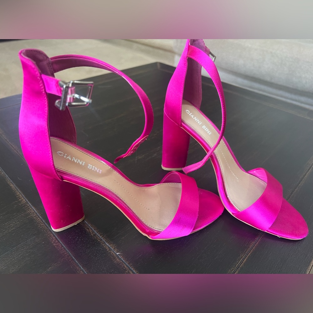 Gianni Bini Heels